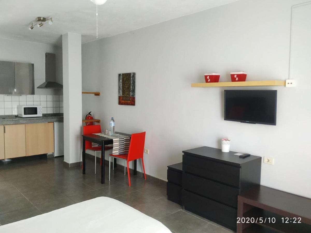 Apartamentos El Patio Лос-Льянос-де-Арідане Екстер'єр фото