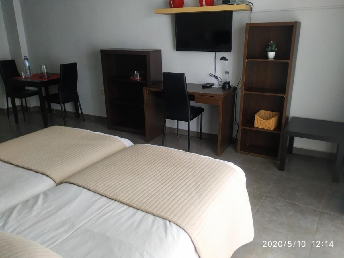 Apartamentos El Patio Лос-Льянос-де-Арідане Екстер'єр фото