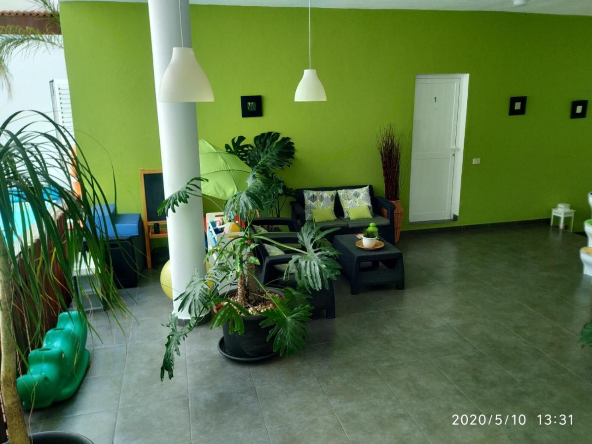 Apartamentos El Patio Лос-Льянос-де-Арідане Екстер'єр фото